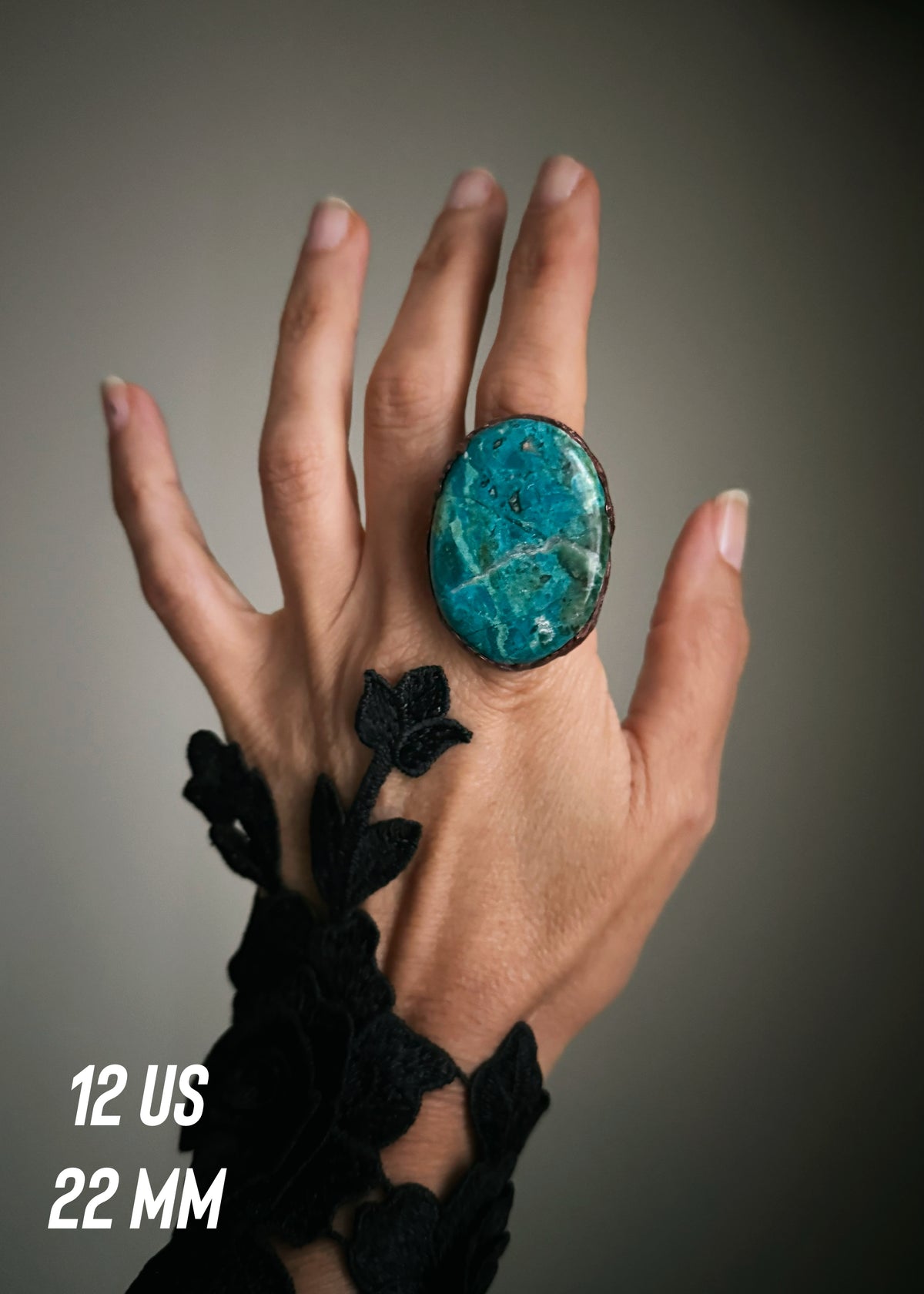 Anello in rame con shattuckite — Misure 10 e 12 US