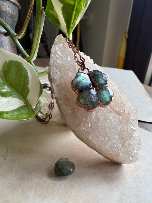 Catenina con Quadrifoglio