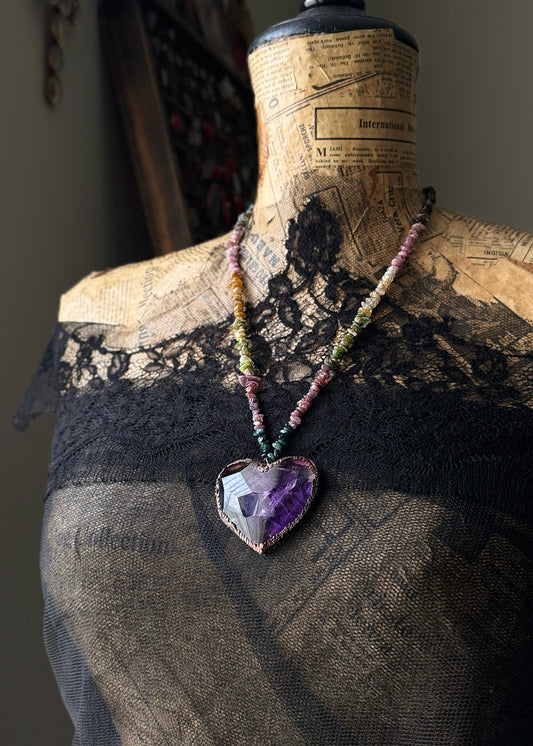 Necklace with Tourmaline chips and Amethyst Heart | Natural Stones