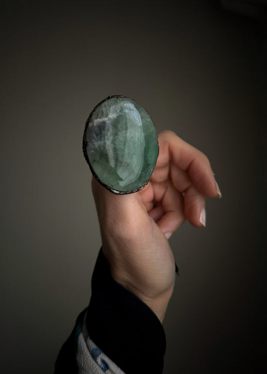 Ring with large green Fluorite stone Size 11us (21mm)