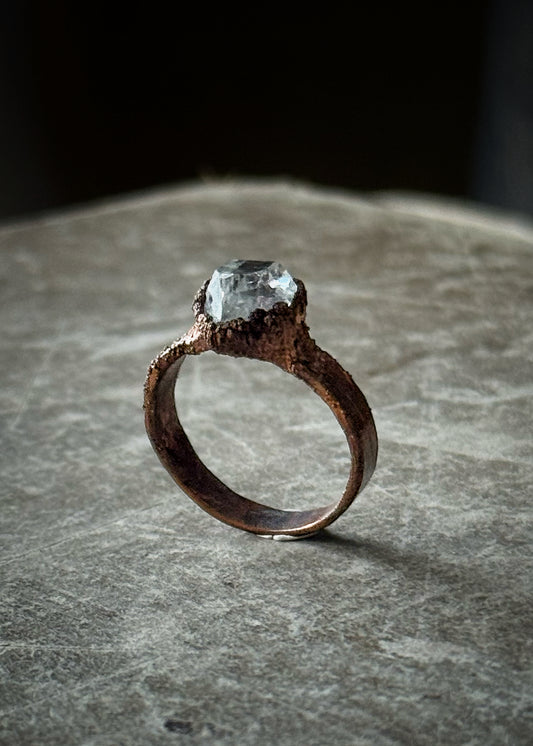 Anello Solitario con Quarzo di Herkimer | Fatto a Mano in Rame