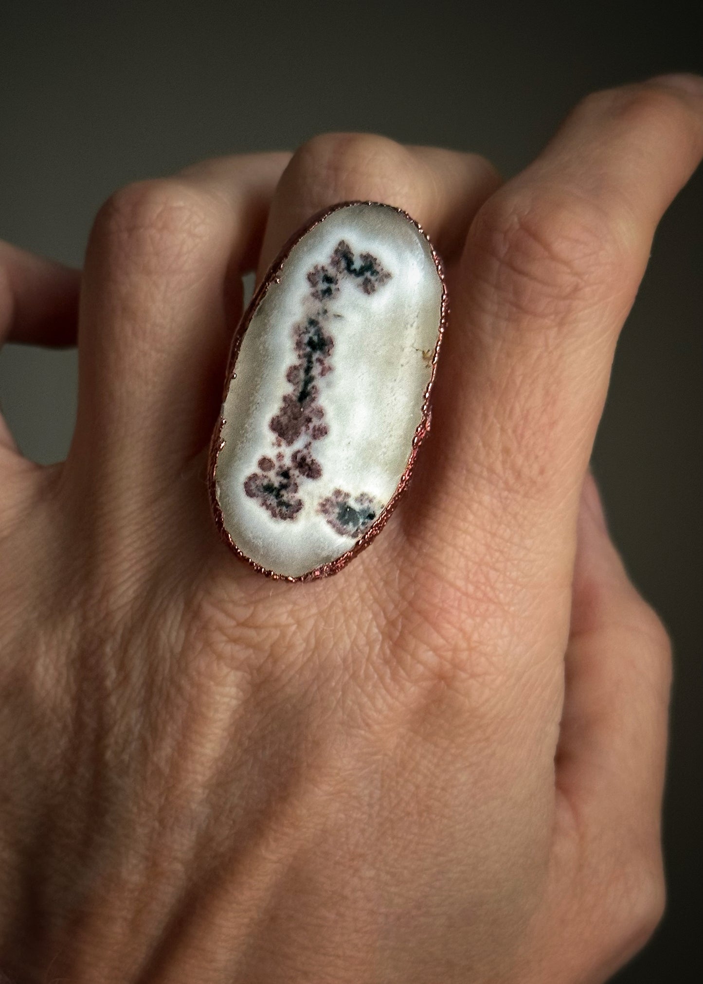 Copper ring with natural solar quartz size 8