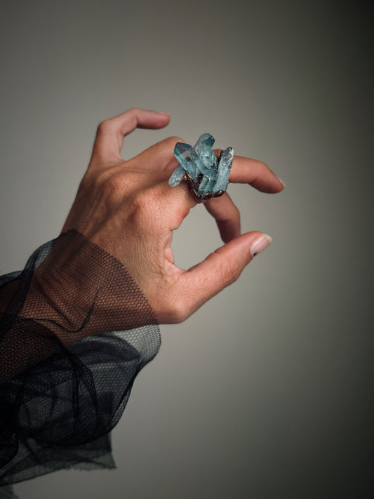 Anello con punte di quarzo aura Mis. 8-9