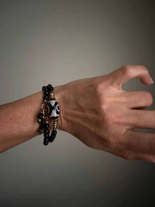 Ethnic Onyx and Dzi Agate Bracelet – Mod.28