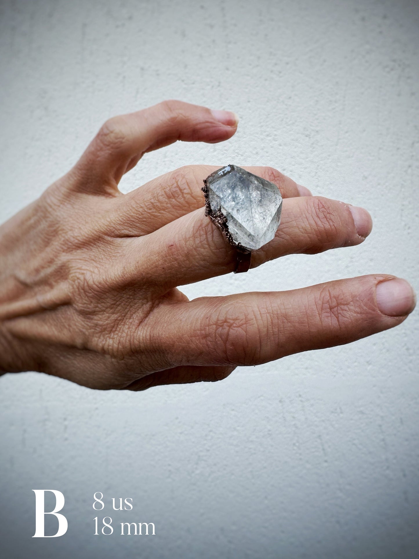 Anello con diamante grezzo di Herkimer