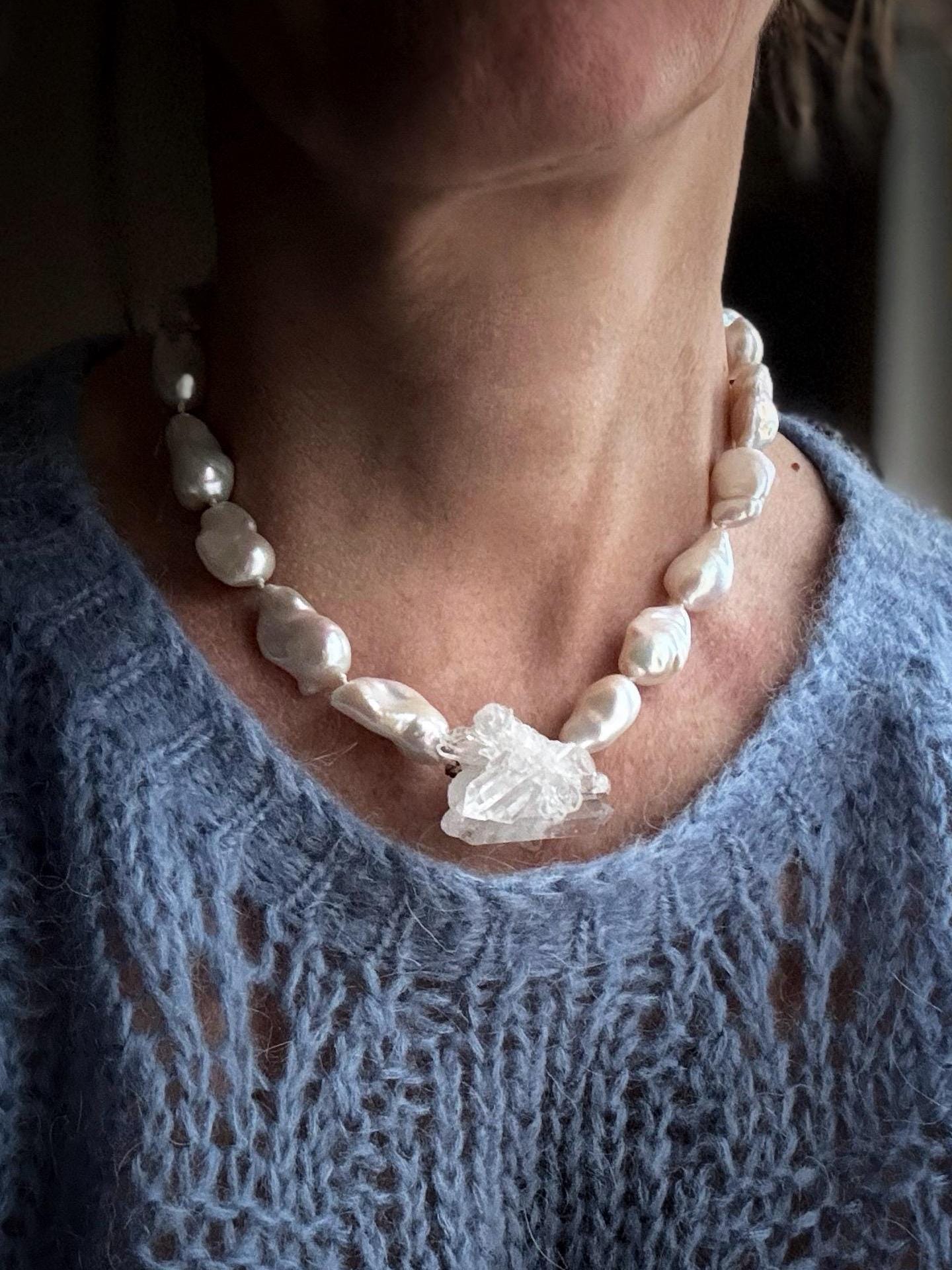 Girocollo con perle barocche
