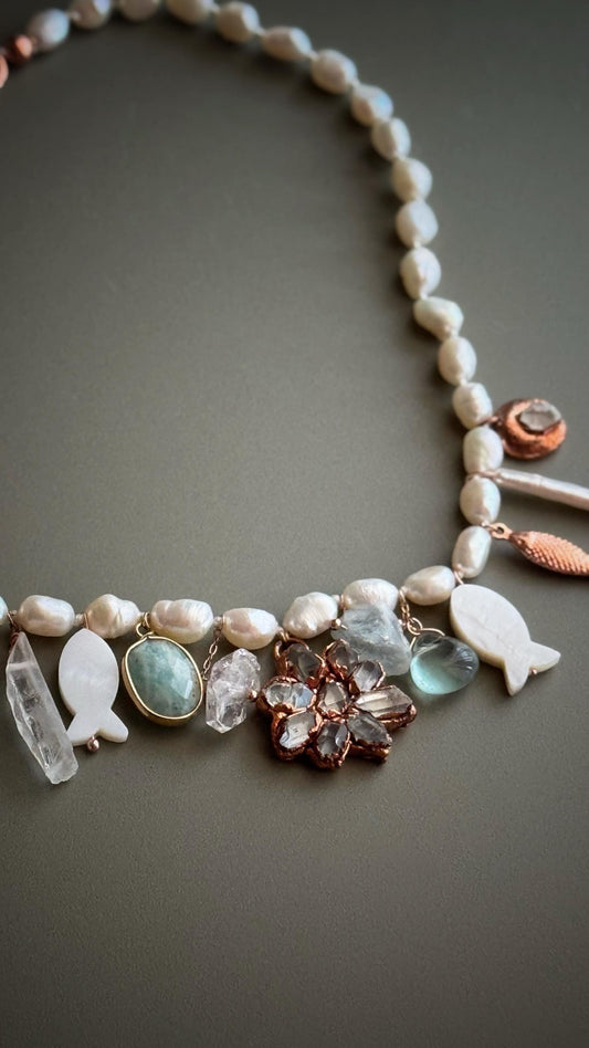 Girocollo con Perle di Fiume e Ciondoli preziosi