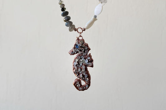 Storie di sirene, perle e tendenze