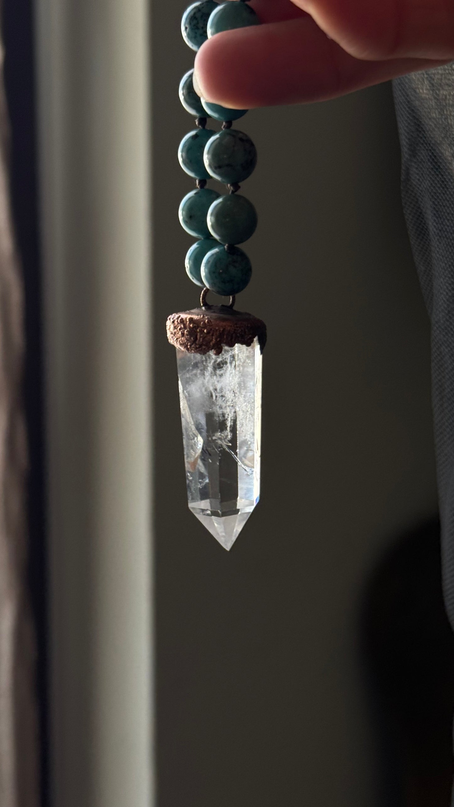 Long Blue Howlite & Himalayan Quartz Necklace – Mod. 17