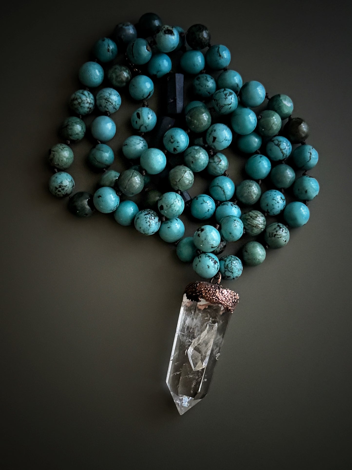 Long Blue Howlite & Himalayan Quartz Necklace – Mod. 17