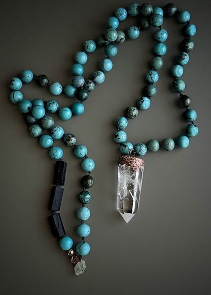 Long Blue Howlite & Himalayan Quartz Necklace – Mod. 17