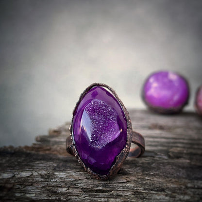 Burnished Copper Ring with Purple Agate Geode - Size 10 US (20mm)