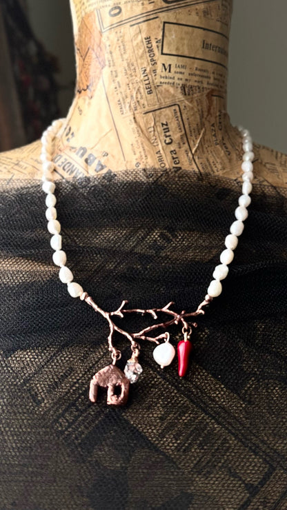 Pearl Choker with Copper and Stones