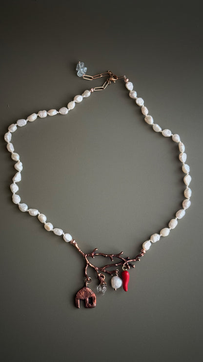 Pearl Choker with Copper and Stones