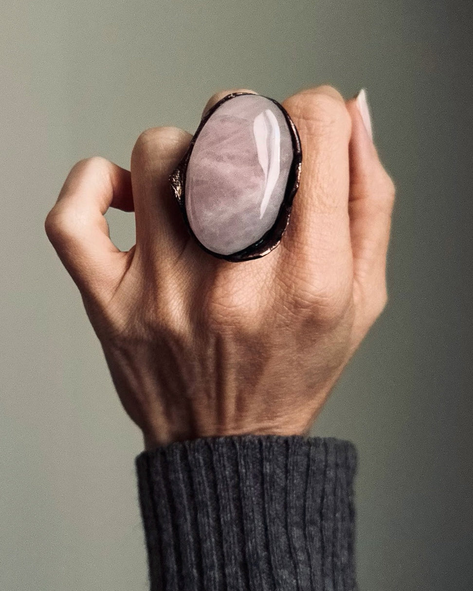 Anello con Quarzo rosa mis.8