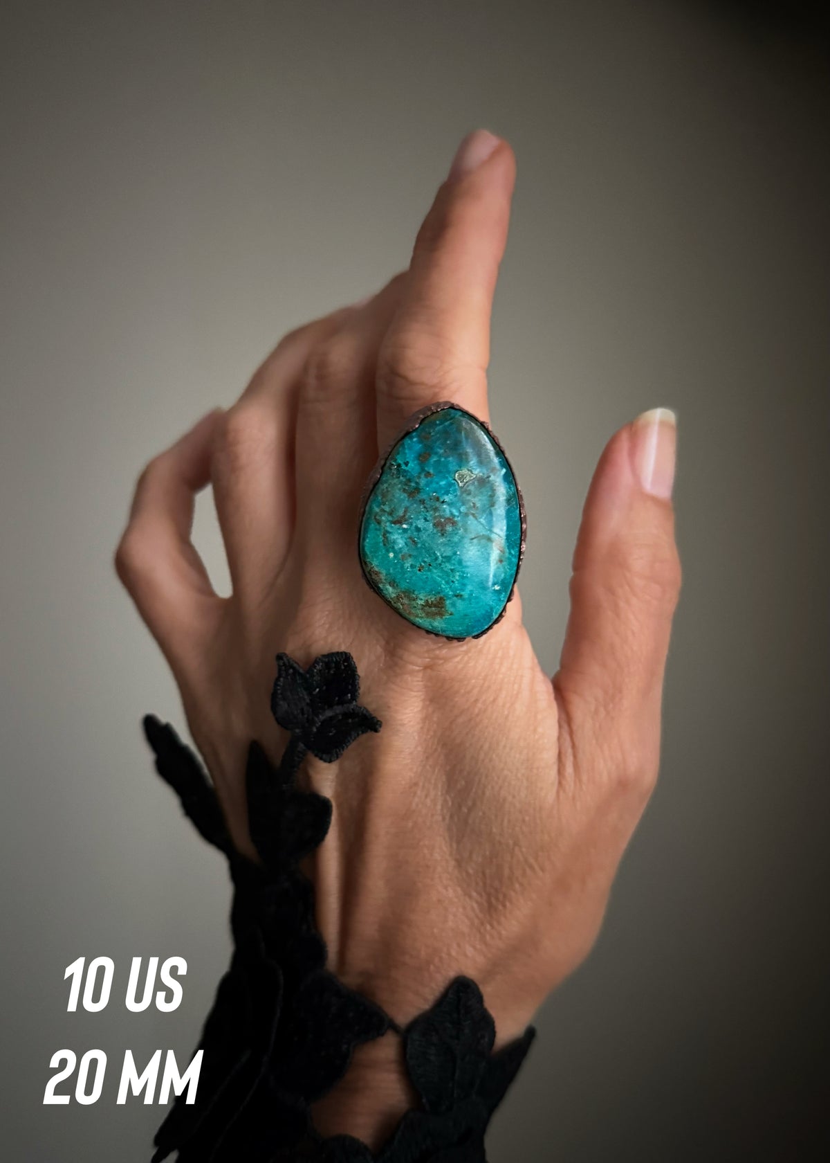 Anello in rame con shattuckite — Misure 10 e 12 US