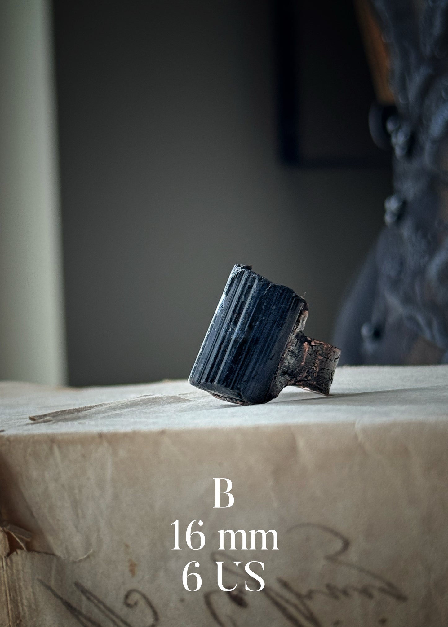 Handmade Copper Ring with Raw Black Tourmaline – Ebbijoux