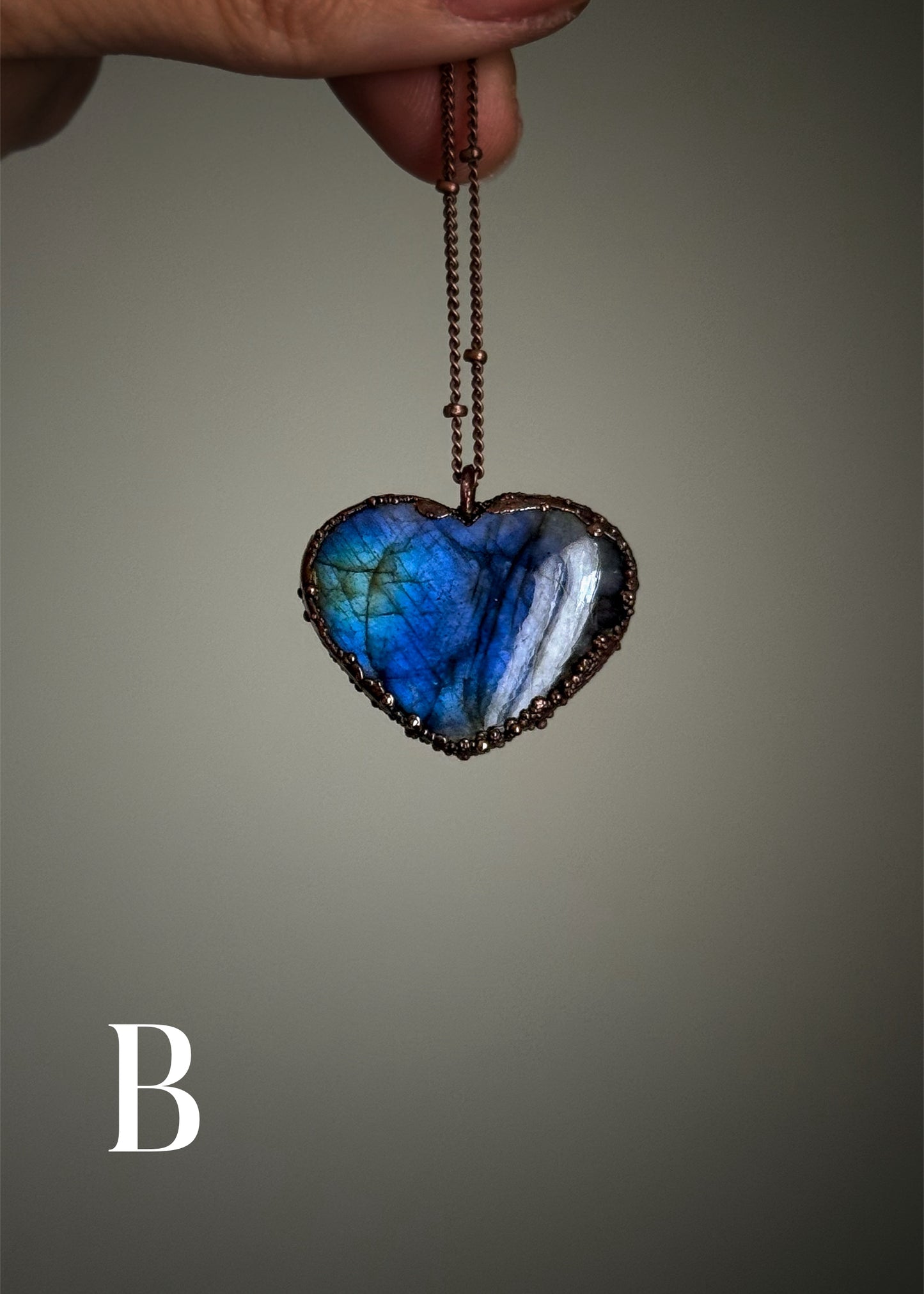 Copper labradorite heart necklace - Handmade pendant with custom chain