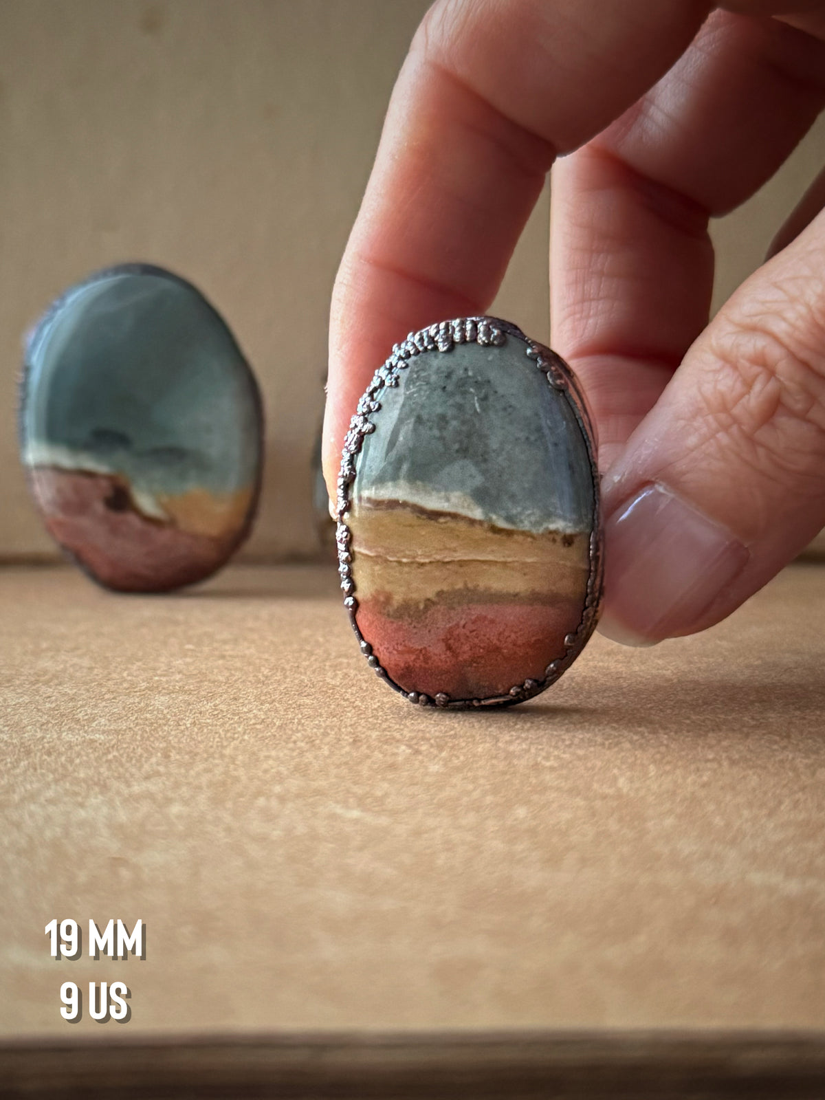 Anello con Diaspro variegato — Misure 8-9-10us
