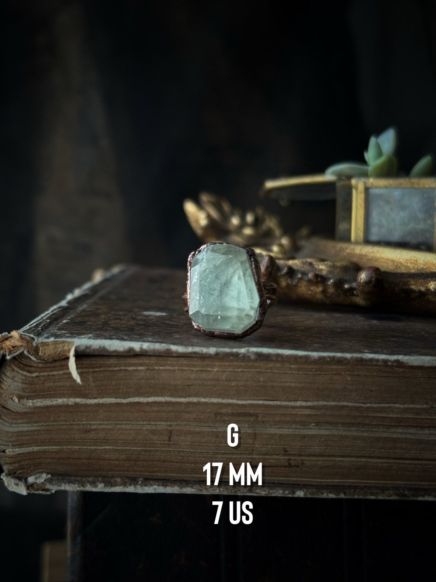 Collezione di anelli in kunzite, fluorite acquamarina