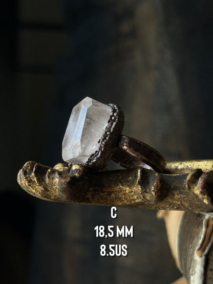 Collection of rings in kunzite, fluorite and aquamarine