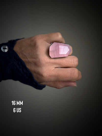 Handcrafted Copper Ring with Rose Quartz – Wide Band, Natural Stone