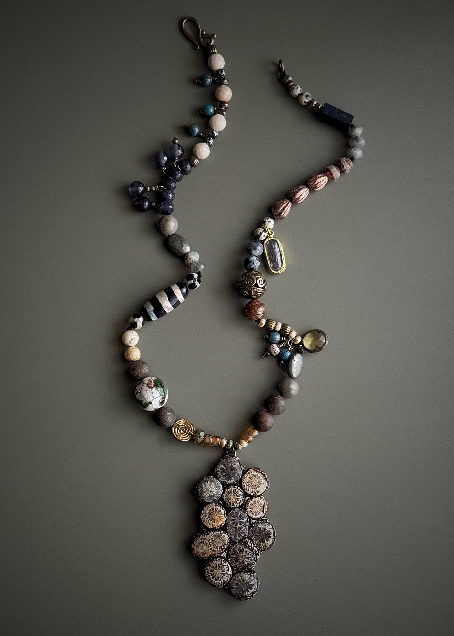 Necklace with natural stones and pendant with fossil coral