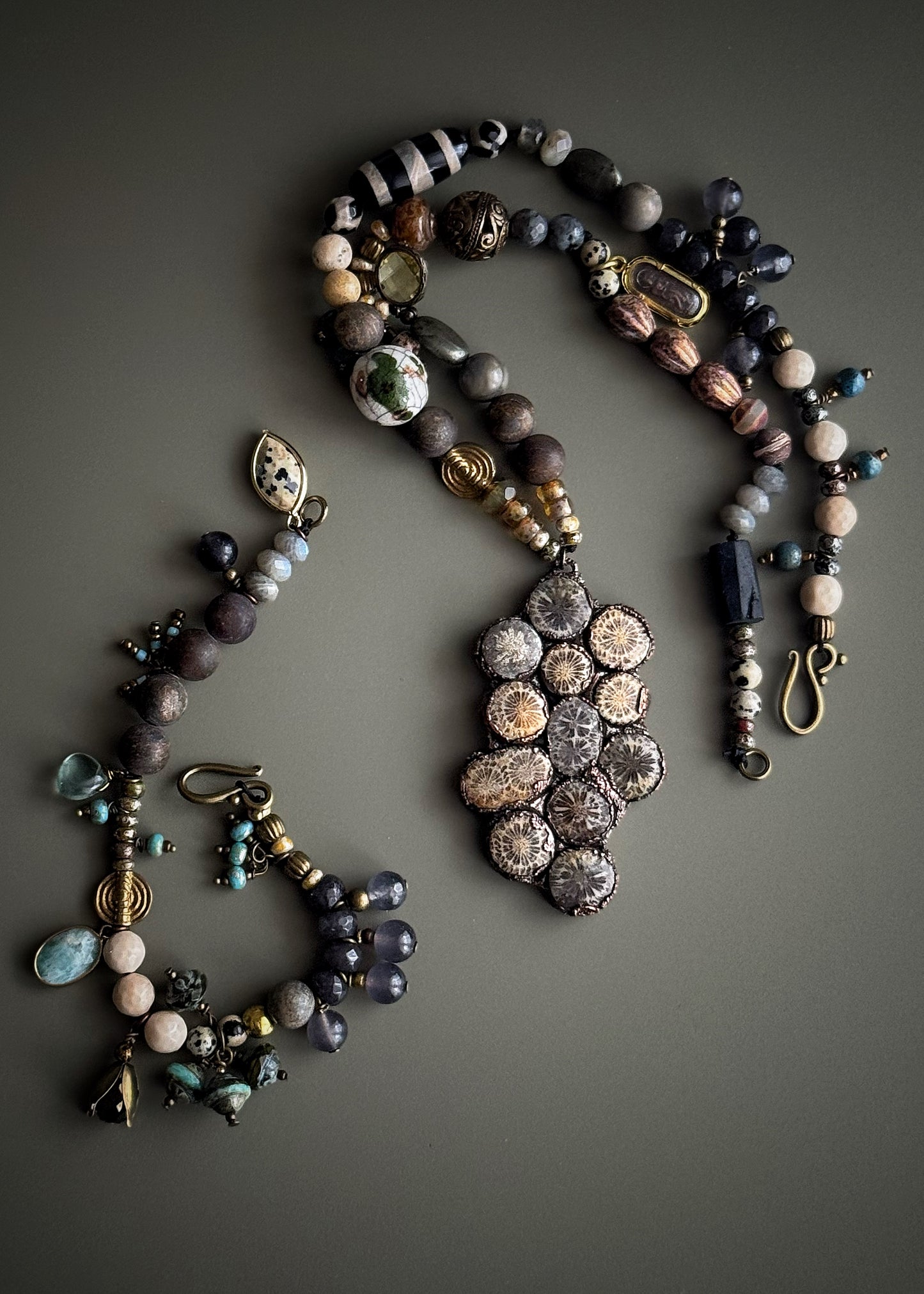 Necklace with natural stones and pendant with fossil coral