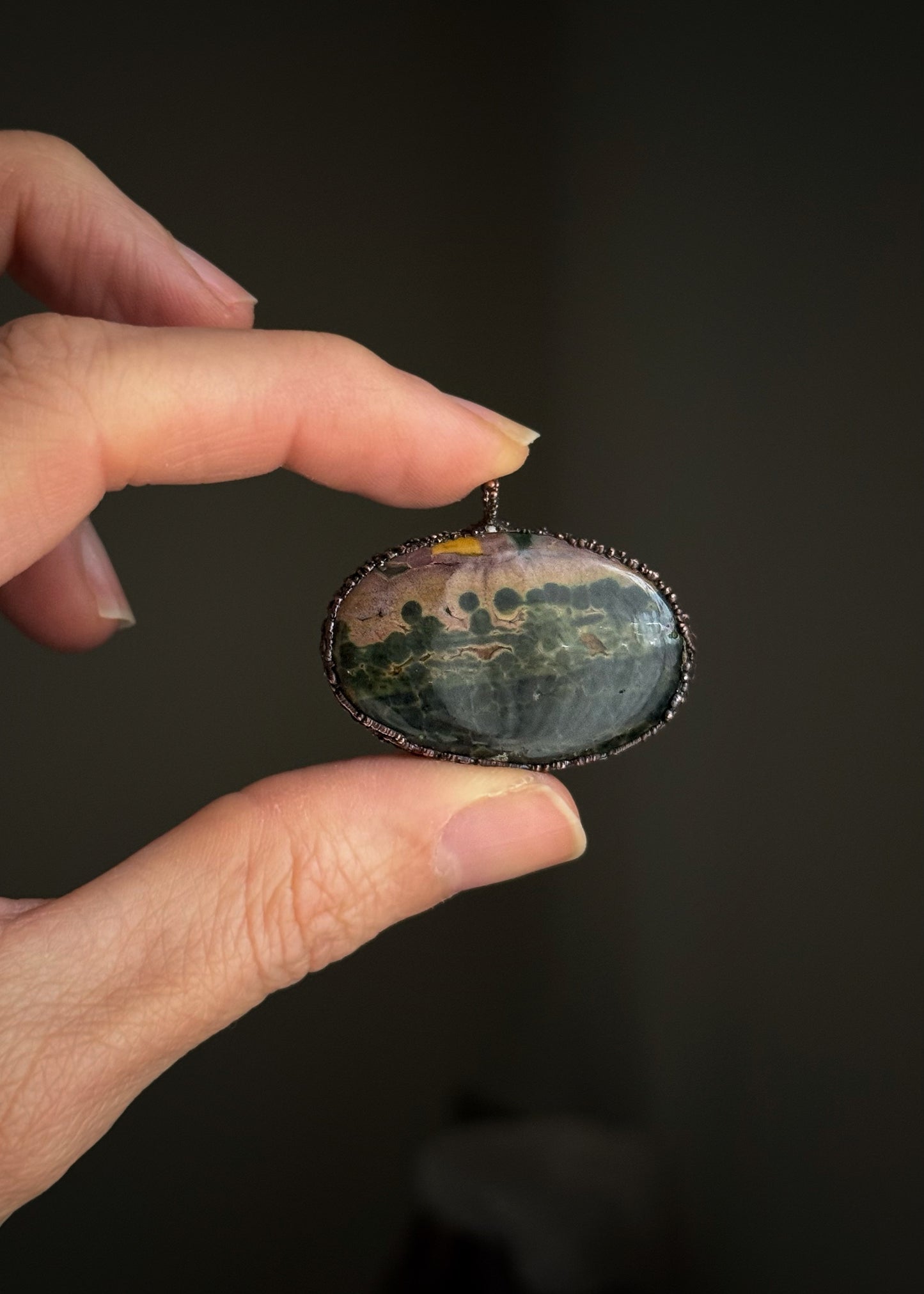 Ciondolo rame con pietra Diaspro oceano - Montatura Artigianale