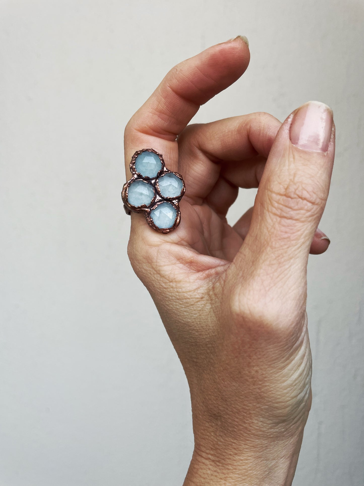 Anello con pietre di giada azzurra mis.10