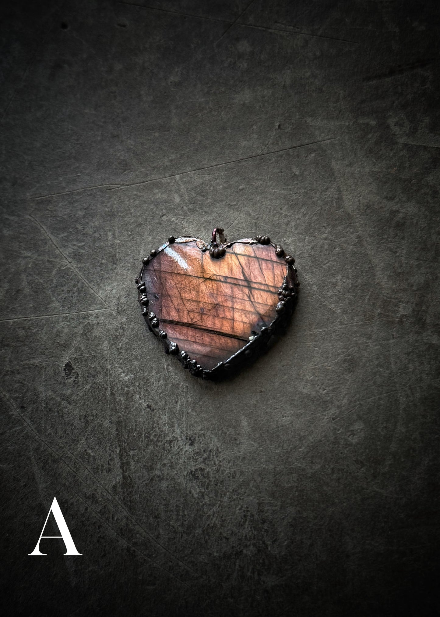 Copper labradorite heart necklace - Handmade pendant with custom chain