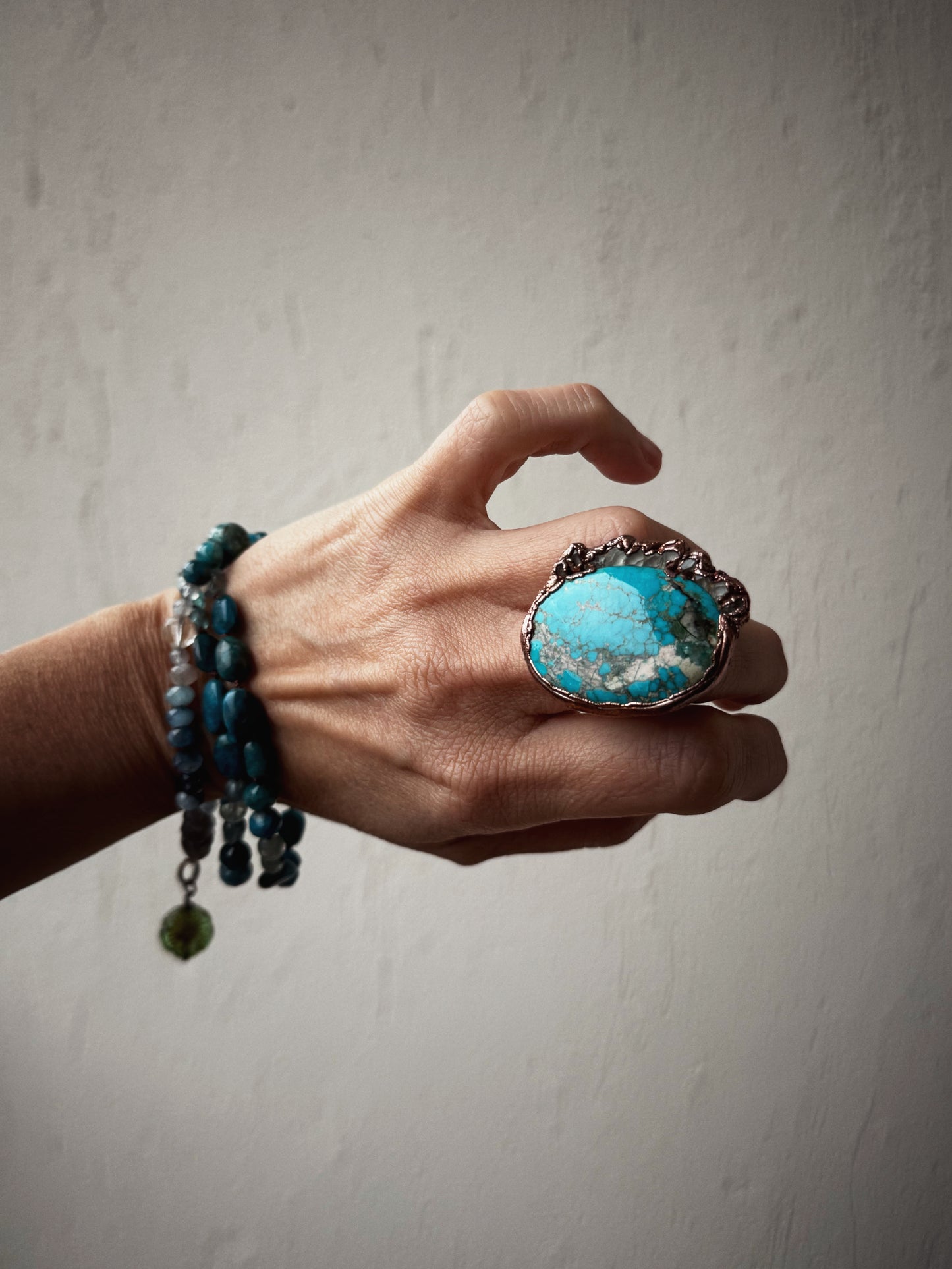 Anello con Turchese Arizona ed Herkimer