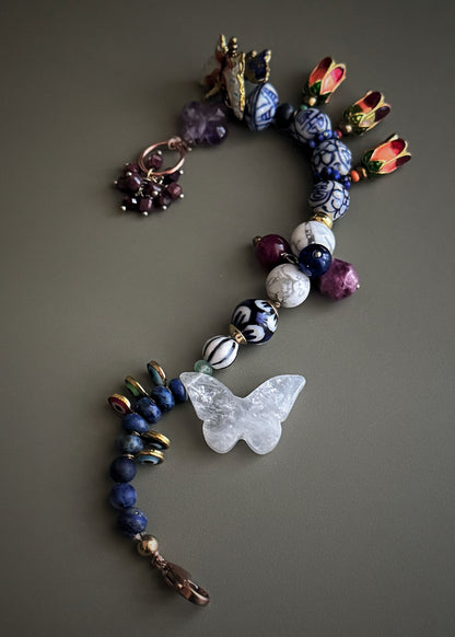 Bracciale con Lapislazzuli, Ceramica orientale e farfalle - Modello 24