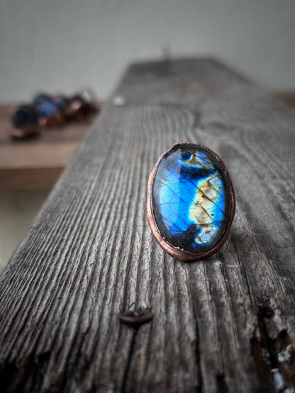 Anello Labradorite Blu Ovale - Gioiello in  Rame Misura 9 US (19mm)
