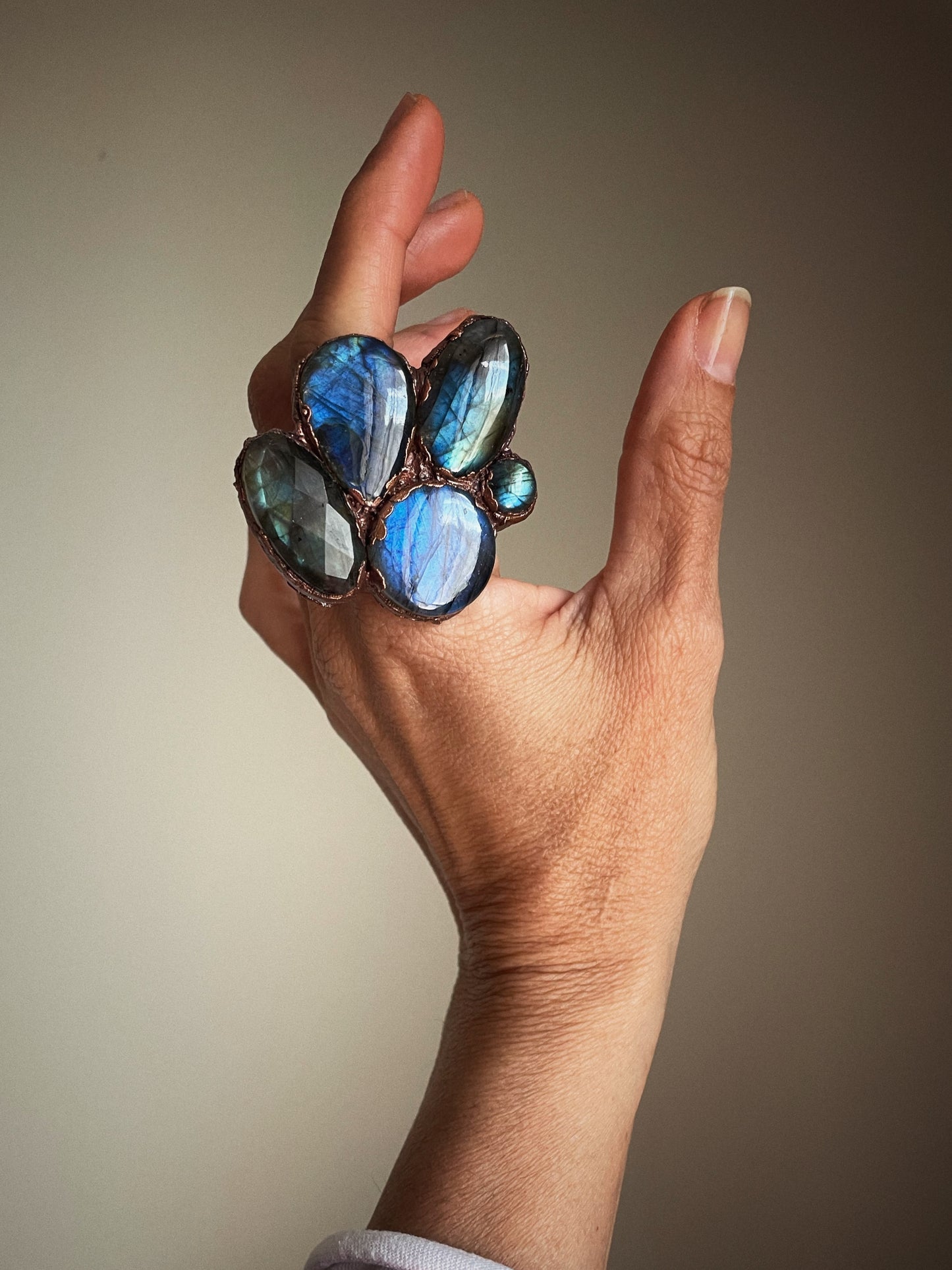 Anello in Rame con Labradoriti Blu mis.9