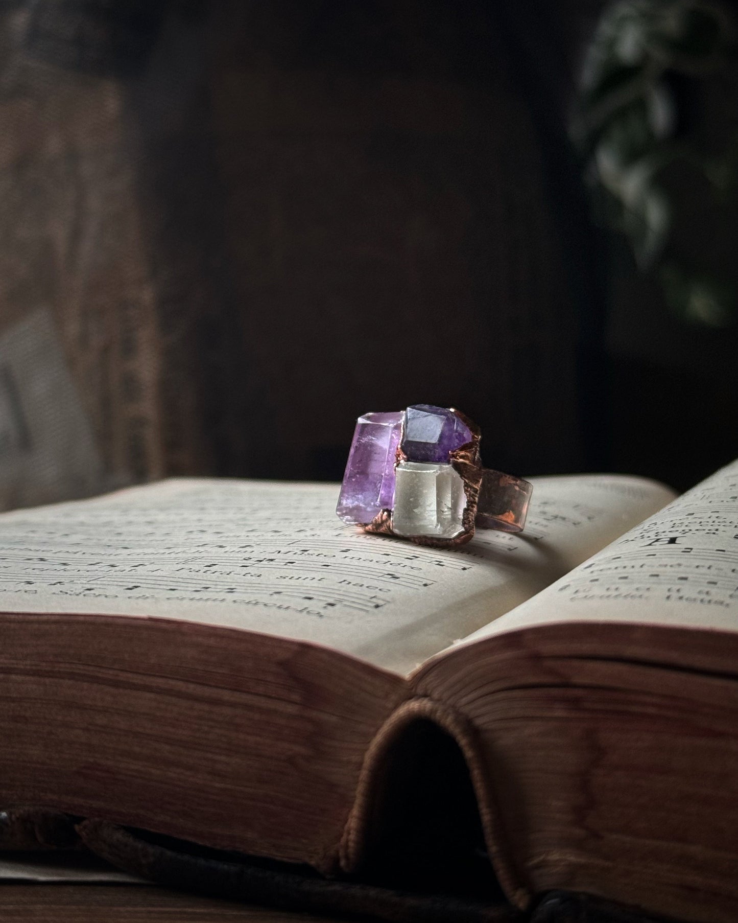 Anello con pietre di Kunzite e Ametista mis.6