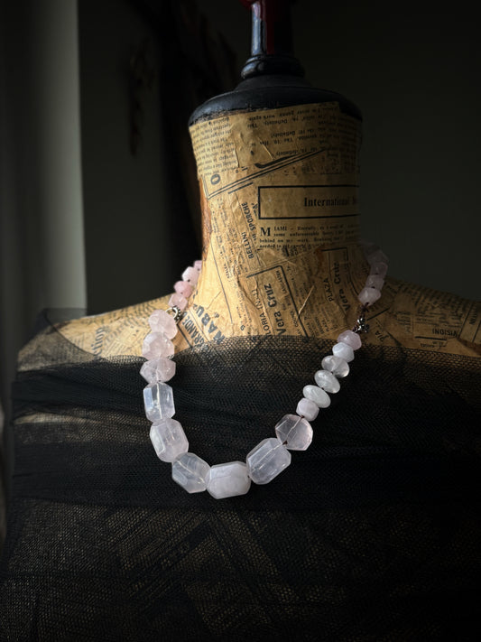 Collana con quarzo rosa