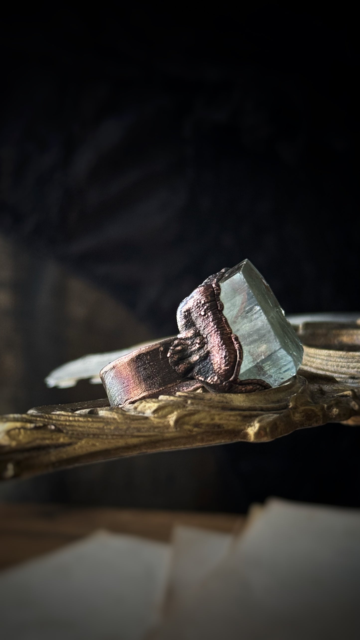 Anello con acquamarina