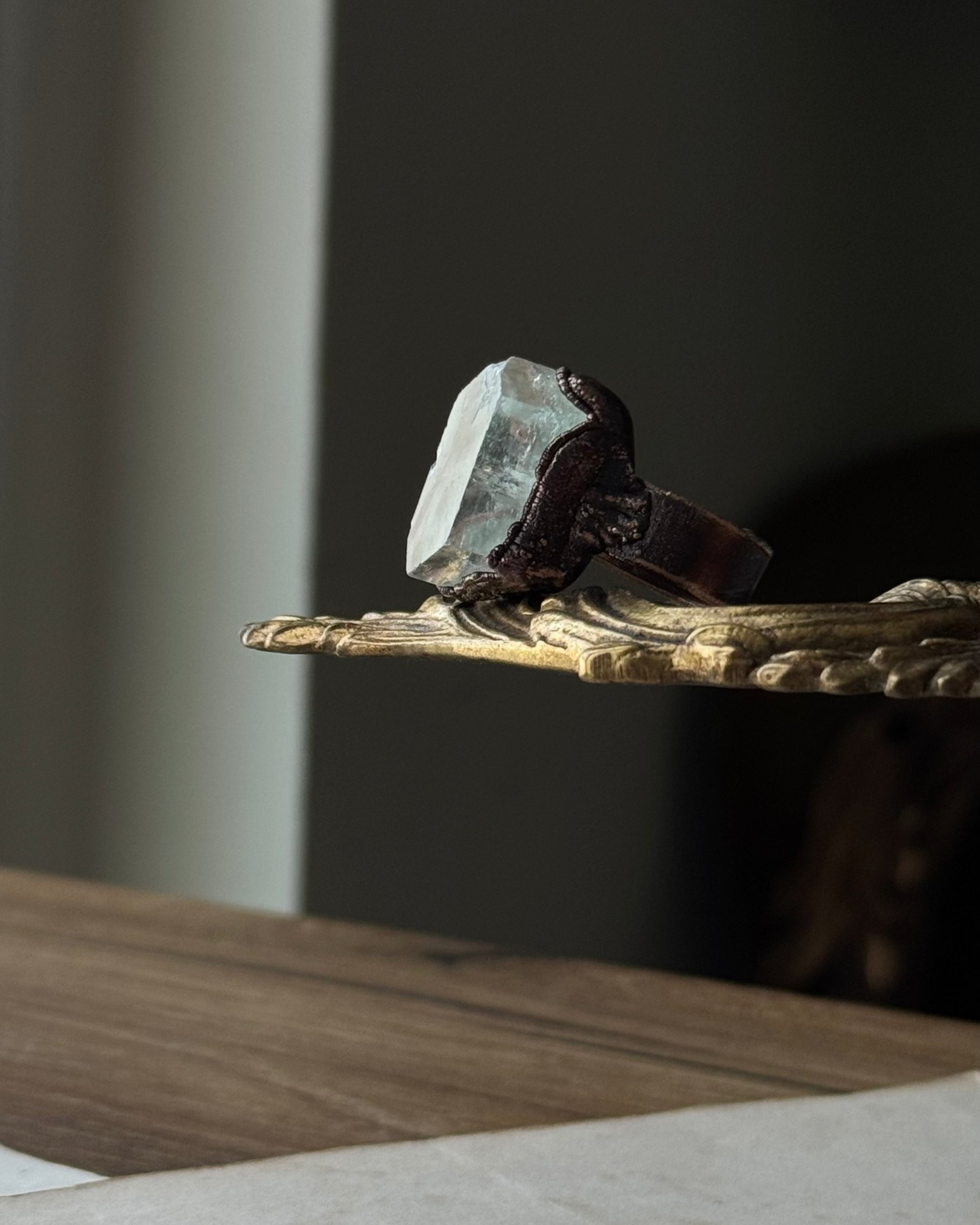 Anello con acquamarina