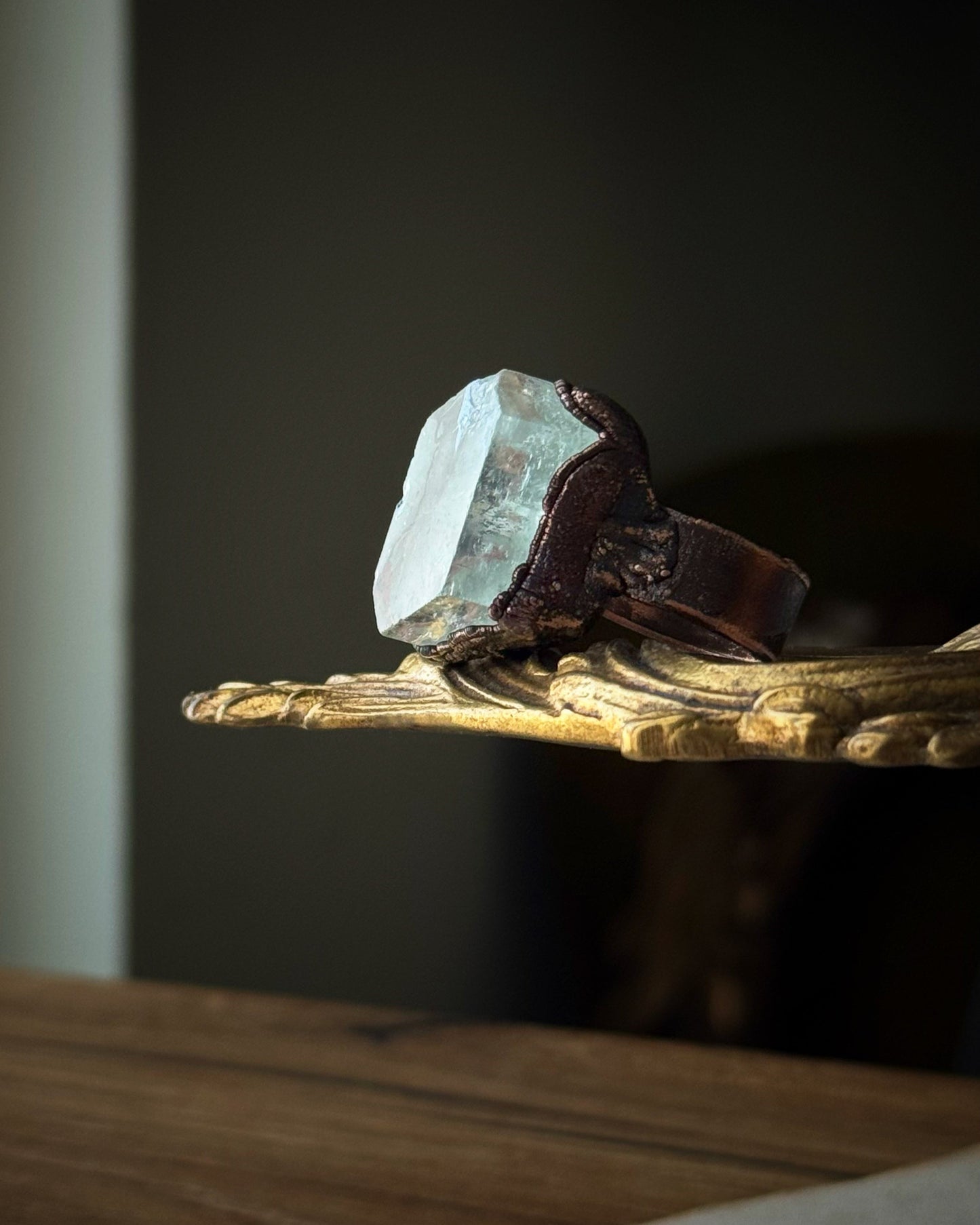 Anello con acquamarina