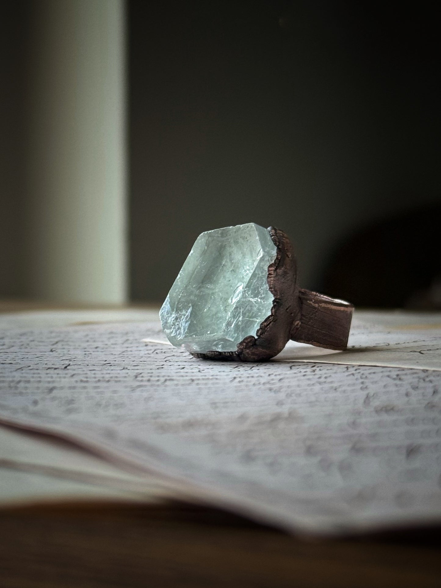 Anello con acquamarina