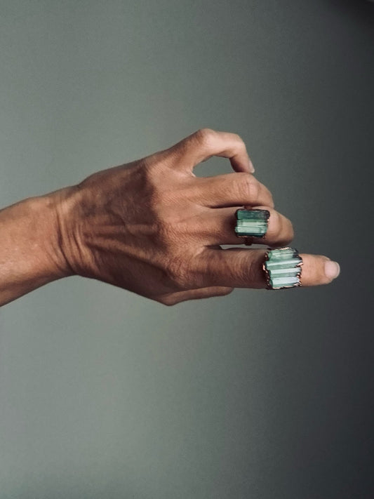 Anello con Tormalina Verde Naturale