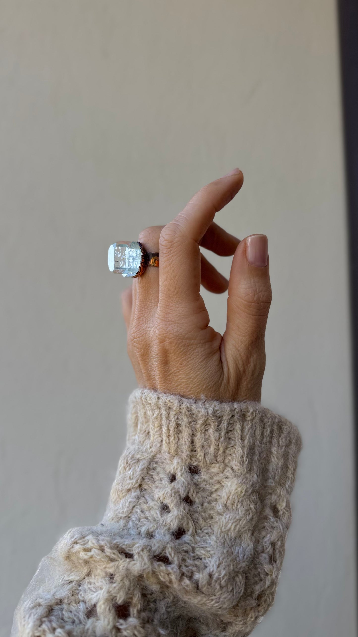 Anello con acquamarina naturale mis. 8