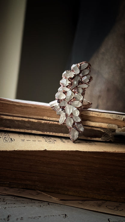 Copper ring with pavé of Herkimer Quartz size 8