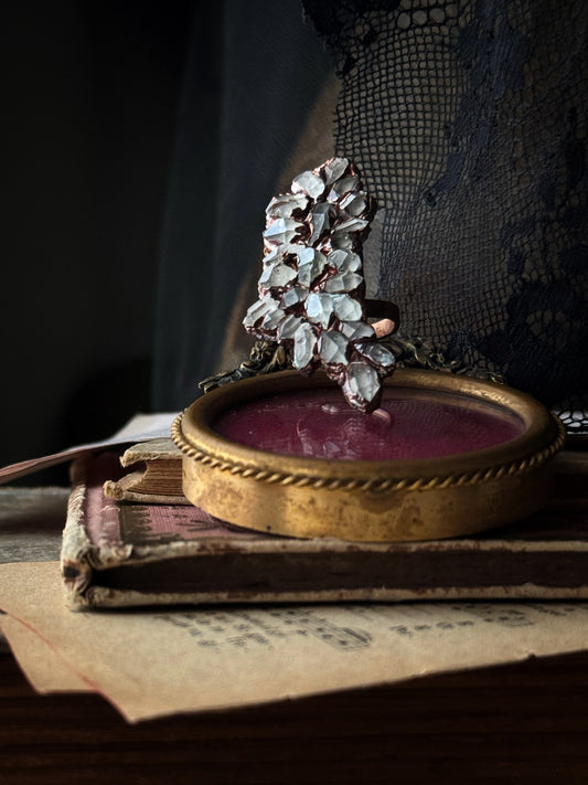 Anello in rame con pavé di Quarzi Herkimer mis.8