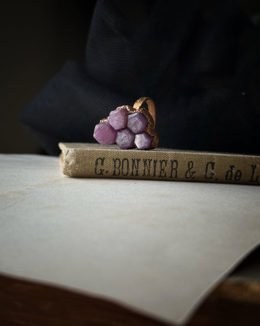 Anello con Rubino grezzo mis.9