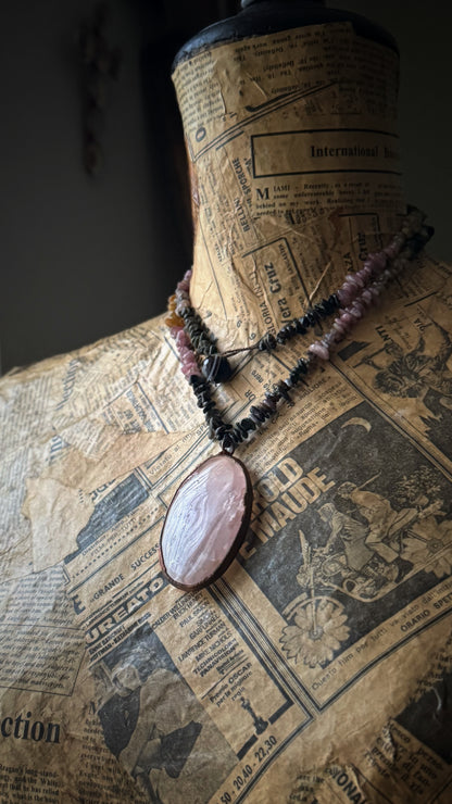 Necklace with raw tourmaline and large rose quartz