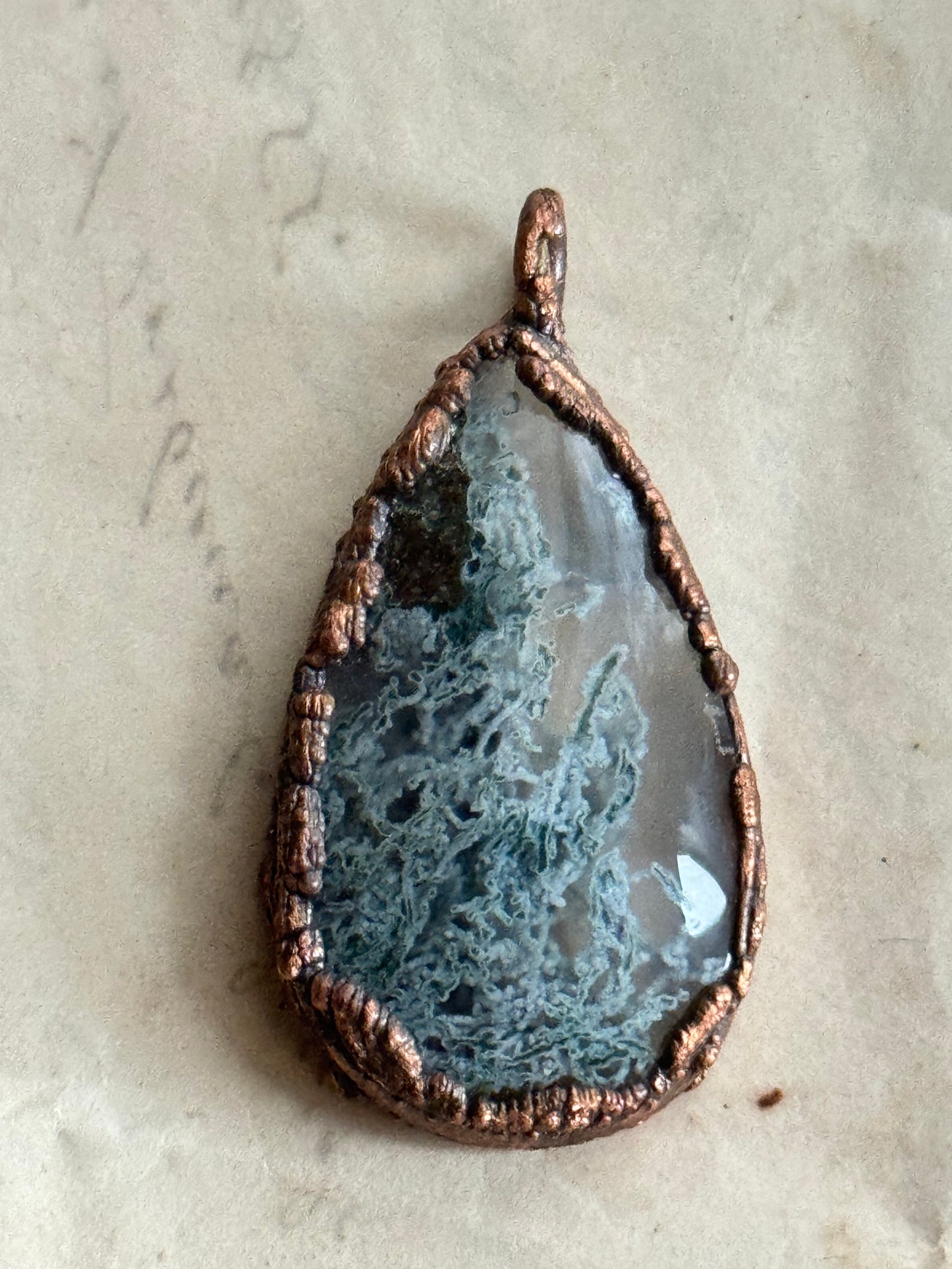 Agate Drop Green Moss