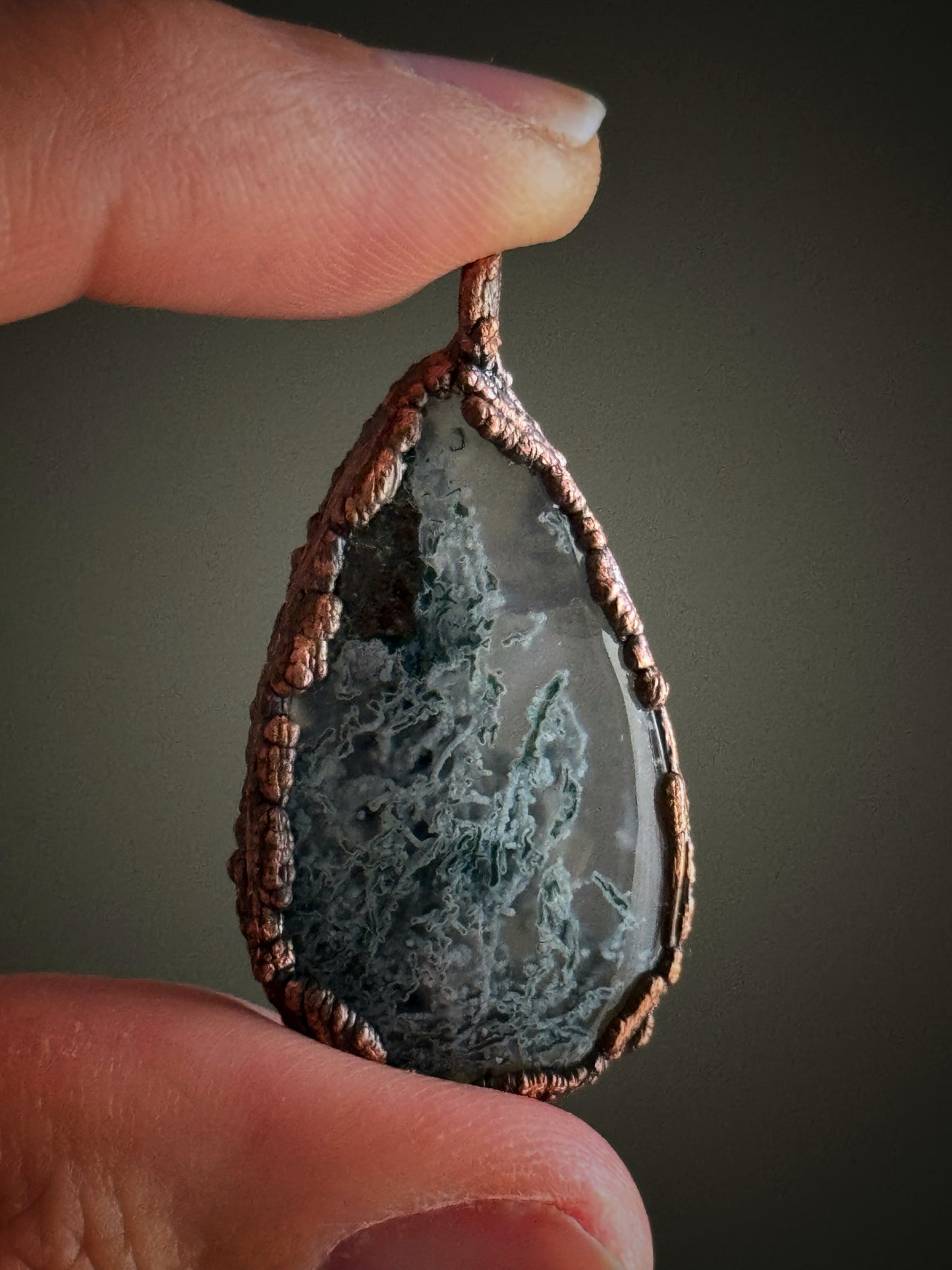 Agate Drop Green Moss