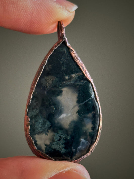 Goccia di Agata Muschio verde bosco